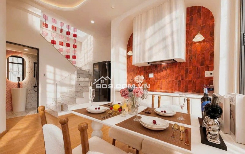 VILLA SÂN VƯỜN GẦN BIỂN THANH KHÊ – CHỈ 3 PHÚT ĐI BỘ RA BIỂN