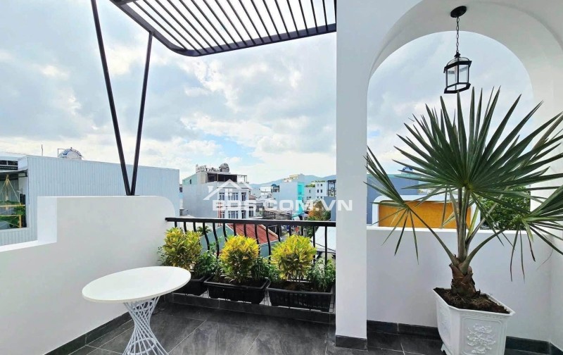 Nhà Mới 3 Tầng Đẹp Tinh – Kiệt 192 Tô Hiệu, Gần Trường Học Đang Xây