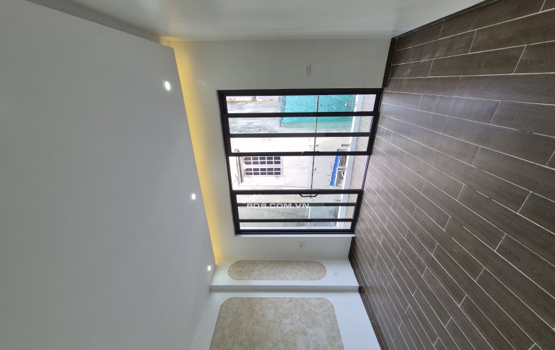 BÁN NHÀ ĐẸP 2.63 TỶ 3 TẦNG 48M2 SAU NHÀ MẶT ĐƯỜNG TRẦN QUANG KHẢI