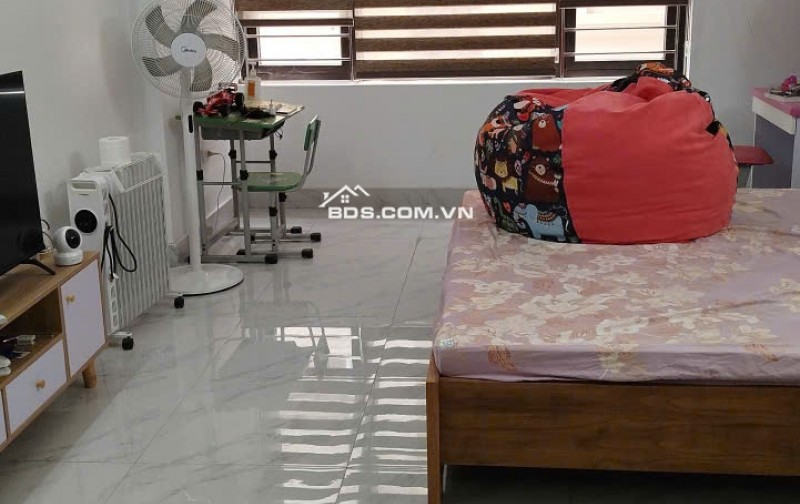 Chính chủ bán nhà 5 tầng 36m²,phố Nhật Chiêu, 20m ra Hồ Tây,ô tô qua nhà-12 tỷ,sđt 0382188085