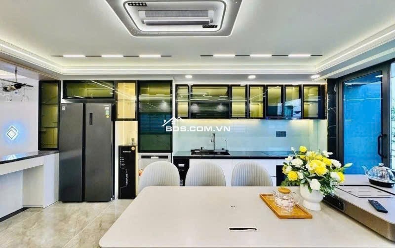 Nhà phố 6 lầu đẹp hẻm 385 Lê Văn Thọ view góc ngang 4.2m 84m2 T.máy sát CV chỉ 16.6 tỷ.