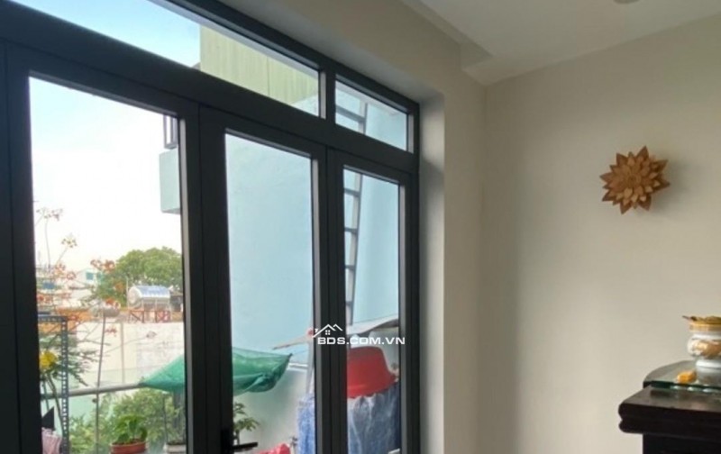 Nhà 3 tầng 54m2, 3PN, 3WC, hẻm 4m sát mặt tiền Phạm Văn Chiêu. Liên hệ ngay
