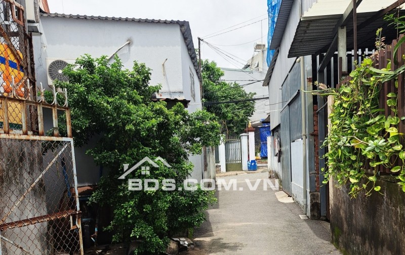 LÀNG TĂNG PHÚ - DT KHỦNG 200M2 (9.5x21) ĐẤT TRỐNG TIỆN XÂY MỚI - NGAY LÃ XUÂN OAI THỦ ĐỨC GIÁ CHÀO 10.8 TỶ