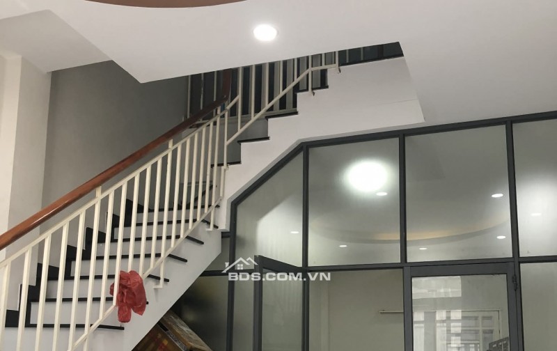 Nhà mới keng quận 12 - giá thương lượng - mới hoàn công tronh tháng 5