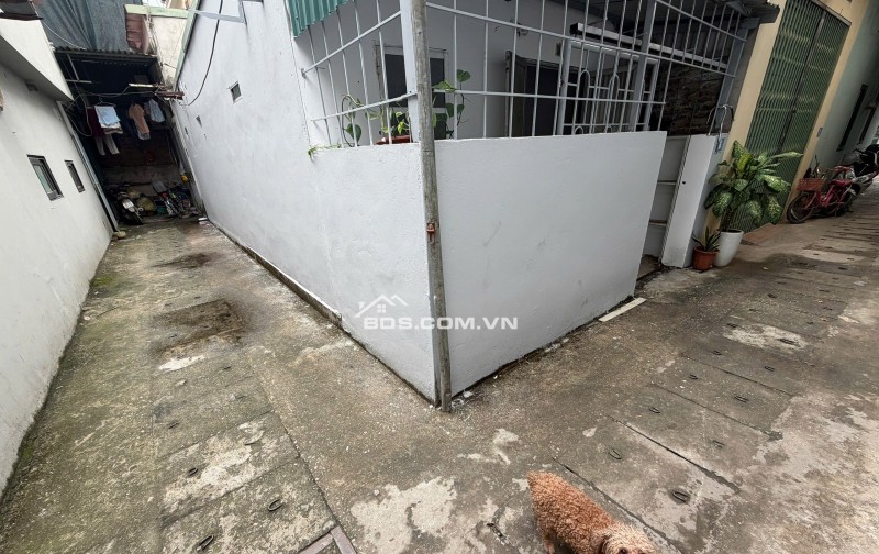 Bán nhà cấp 4 tổ dân phố 14 đường Yên bình phường Yên Nghĩa