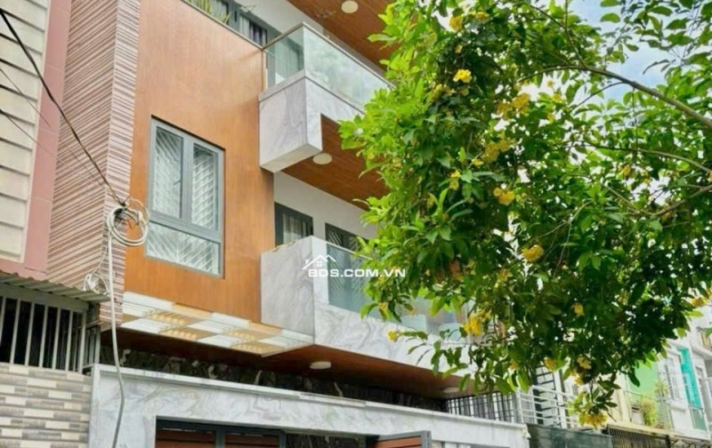 BÁN BIỆT THỰ MINI BÌNH TÂN 8.4M ngang - XÂY 7 TỶ tâm huyết - CÓ THANG MÁY - FULL NỘI THẤT