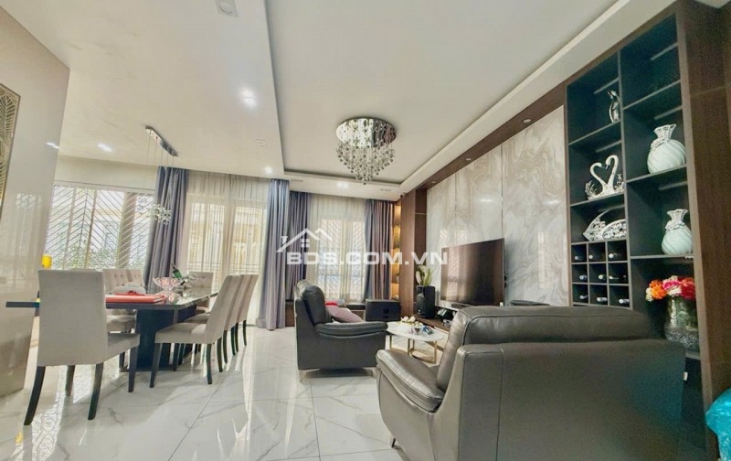 BÁN BIỆT THỰ MINI BÌNH TÂN 8.4M ngang - XÂY 7 TỶ tâm huyết - CÓ THANG MÁY - FULL NỘI THẤT