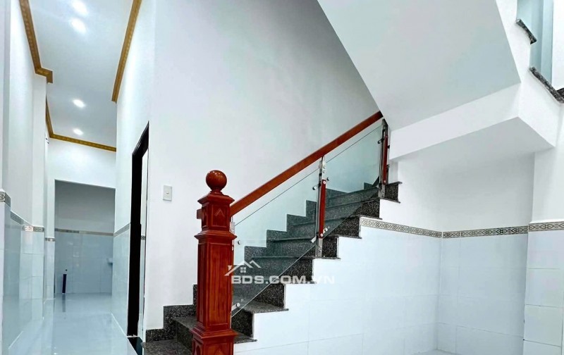 ĐƯỜNG 7M NHÀ ĐẸP GIÁ GIẢM SỐC TẠI DĨ AN, GIÁ 4 TỶ 550 DT 61M2