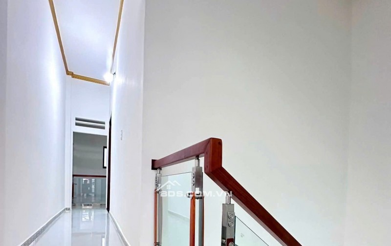 ĐƯỜNG 7M NHÀ ĐẸP GIÁ GIẢM SỐC TẠI DĨ AN, GIÁ 4 TỶ 550 DT 61M2