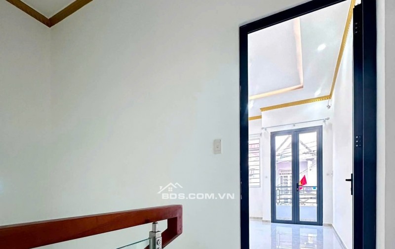 ĐƯỜNG 7M NHÀ ĐẸP GIÁ GIẢM SỐC TẠI DĨ AN, GIÁ 4 TỶ 550 DT 61M2