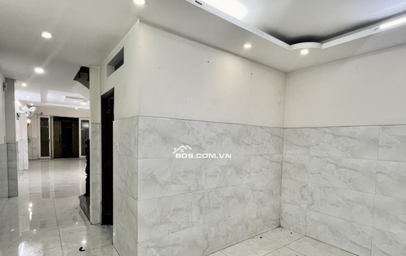 Bán nhà mặt tiền Đô Đốc Thủ phường Tân Quý quận Tân Phú giá 13 tỷ
