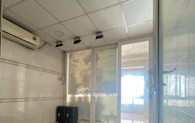 BÁN NHÀ CÁCH MẠNG THÁNG TÁM – GẦN MẶT TIỀN – 18M² – 3 TẦNG – CHỈ 2.95 TỶ