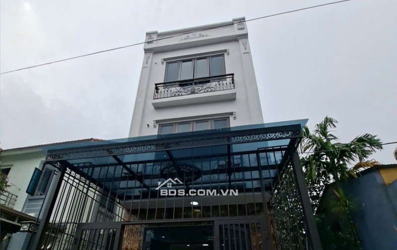 Bán nhà cạnh bệnh viện huyện, trường học, nhà mới tinh , chỉ việc xách vali vào ở ngay