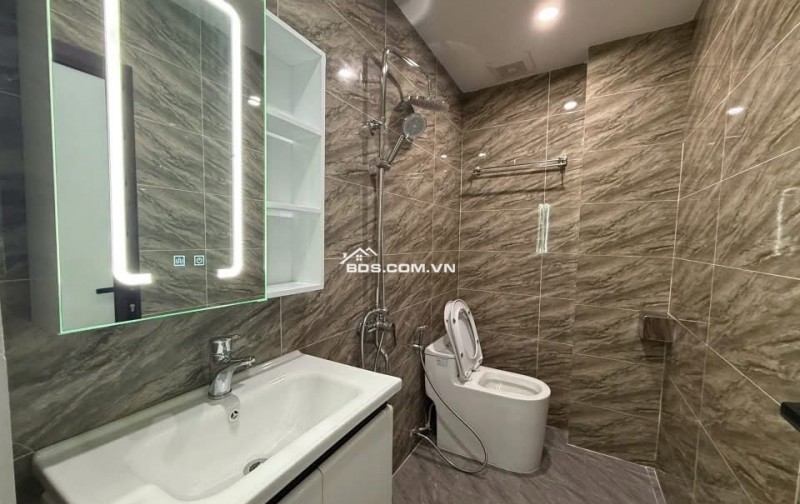 Bán nhà biên giang hà đông, ô tô đỗ cửa, ô tránh, cách bến xe yên nghĩa 10 phút di chuyển