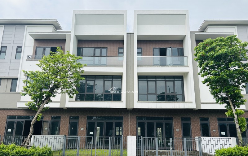 GIỎ HÀNG ĐẶC BIỆT SHOPHOUSE LÀN 1 CENTA RIVERSIDE - GIÁ 13,67 TỶ