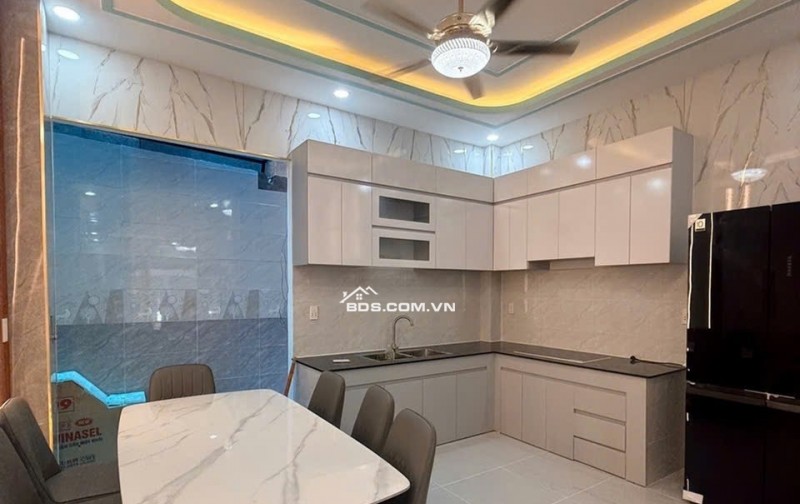 BÁN NHÀ 475 – PHƯỚC LONG B, VỊ TRÍ ĐẸPpppppppppppppppppppppppppp