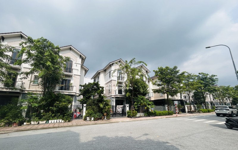  BIỆT THỰ SONG LẬP 162M² – SÂN VƯỜN RỘNG | GIÁ 12,9 TỶ CENTA CITY