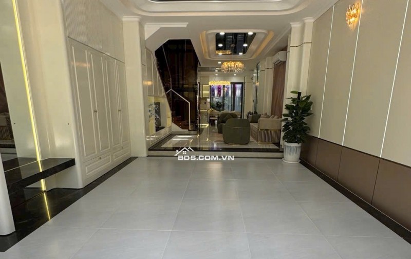 SIÊU PHẨM QUẬN 7 NHÀ PHỐ CỔ ĐIỂN LUXURY - CÓ THANG MÁY - SÁT PHÚ MỸ HƯNG