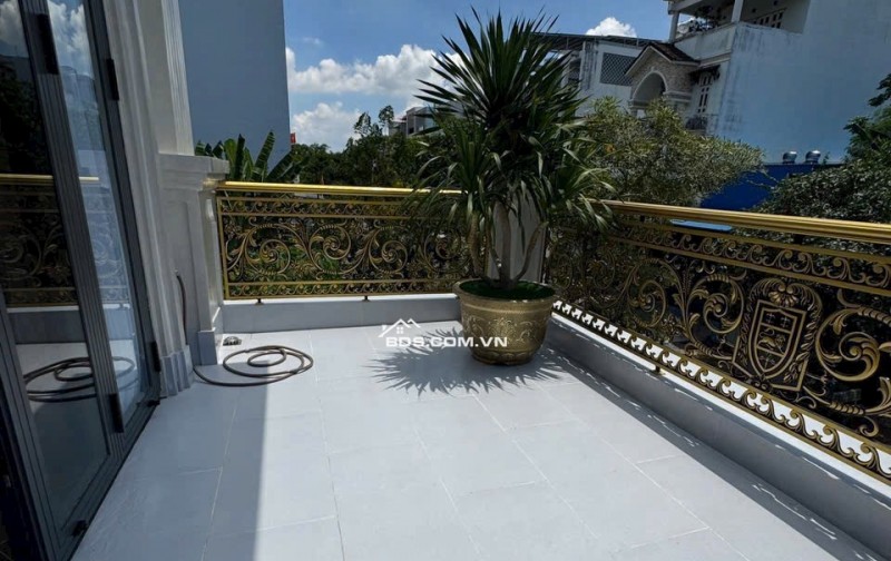 SIÊU PHẨM QUẬN 7 NHÀ PHỐ CỔ ĐIỂN LUXURY - CÓ THANG MÁY - SÁT PHÚ MỸ HƯNG