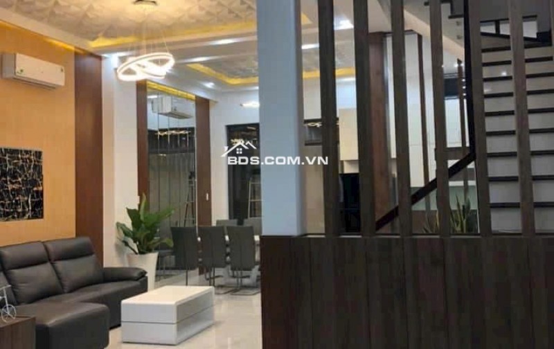 Nhà ở khu vip Ô Mê Li, Đường Đào Tông Nguyên , Huỳnh Tấn Phát, Nhà Bè