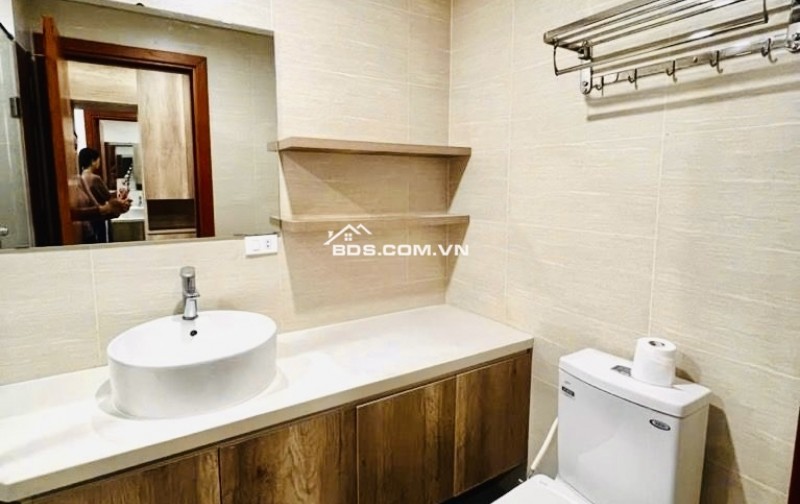  5 TẦNG MỚI KÍNH KOONG, 36M², GẦN CẦU MAI LĨNH, Ô TÔ VÀO TẬN NHÀ 4 TỶ