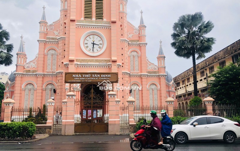 Bán nhà Huyền Quang, Phường Tân Định, Quận 1, HCM.