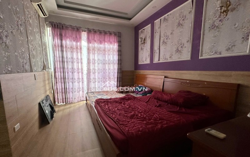 CẠNH TRƯỜNG HOA LƯ, TRUNG TÂM TĂNG NHƠN PHÚ B Q9, NHÀ 2 TẦNG THOÁNG MÁT, NGANG 5M,  85M² – 3PN – 3WC – CHỈ 9,05 TỶ