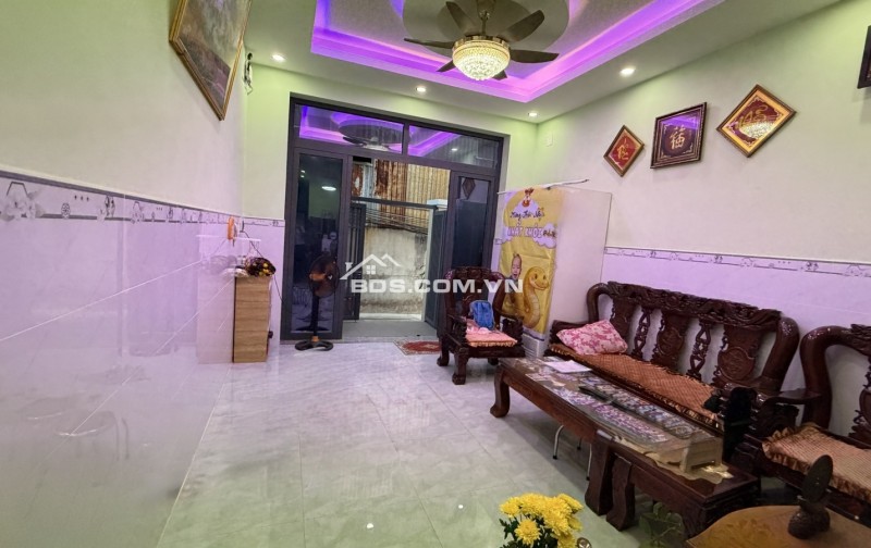 BÁN NHÀ MỚI XÂY - 74M2 - 2 TẦNG BTCT - 3PN - TẶNG FULL NỘI THẤT - KHU KINH DOANH SẦM UẤT - CHỈ 5TỶ TL.