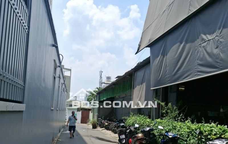 LÀNG TĂNG PHÚ - XE TẢI ĐỔ CỬA - NGANG BỀ THẾ 5.4M - 70M2 - CHỈ NHỈNH 5 TỶ.
