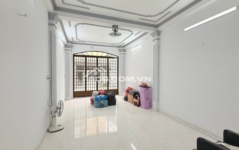 Chủ nhiệt bán, Hạ chào 200tr. GIÁ MỚI 9.1Tỷ