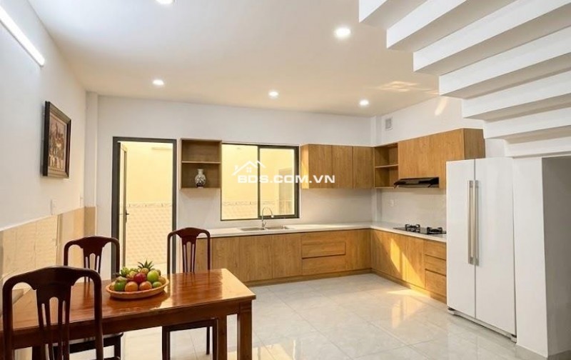 Nhà bán diện tích 91m2 ,4 tầng, 4 phòng ngủ lớn, 5WC, Quang Trung Thống Nhất, nở hậu tài lộc, 8.5 tỷ - Liên hệ ngay