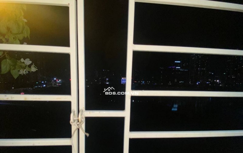 Bán căn hộ Tòa N2C Hoàng Minh Giám - Chính Chủ - 73,4m2