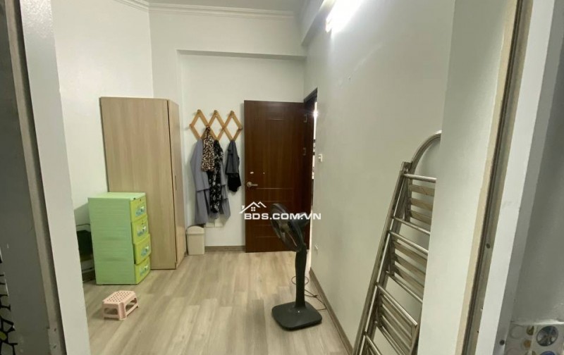 Bán căn hộ Tòa N2C Hoàng Minh Giám - Chính Chủ - 73,4m2