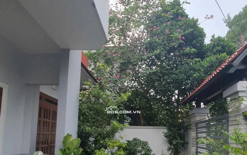 Cần bán nhà Biệt Thự 152B lộ Tẻ , phường Tân Tạo. Bình Tân