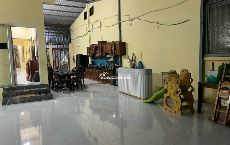 BÁN NHÀ DIỆN TÍCH KHỦNG FULL THỔ KDC HƯNG LONG BÌNH CHÁNH - XE HƠI NGỦ TRONG NHÀ
