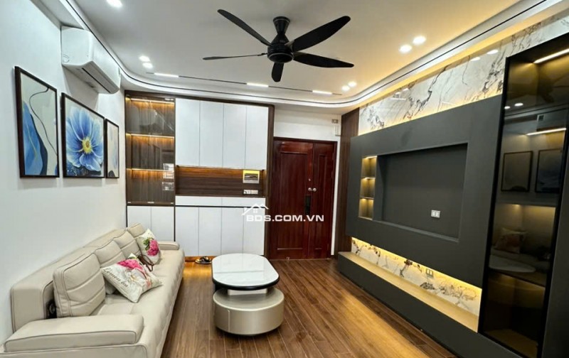 Bán gấp căn hộ chung cư N07 Thành Thái 2pn 2wc DT: 90 m2 giá 7. tỷ nhà sửa đẹ