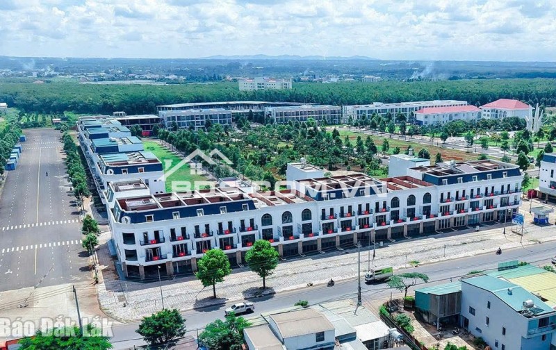 Nhà phố khu đô thị Ân Phú, măt tiền Hà Huy Tập, vị trí đẹp, KD tốt.