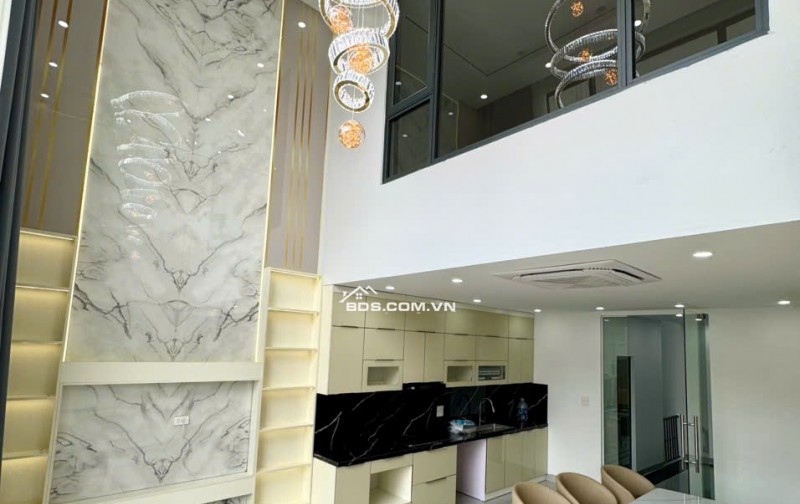 Nhà đẹp gần Aeon Mall - Long Biên, gara 2 ô tô 65m x 6 tầng thang máy, full nội thất xịn, rá rẻ