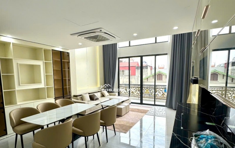 Nhà đẹp gần Aeon Mall - Long Biên, gara 2 ô tô 65m x 6 tầng thang máy, full nội thất xịn, rá rẻ