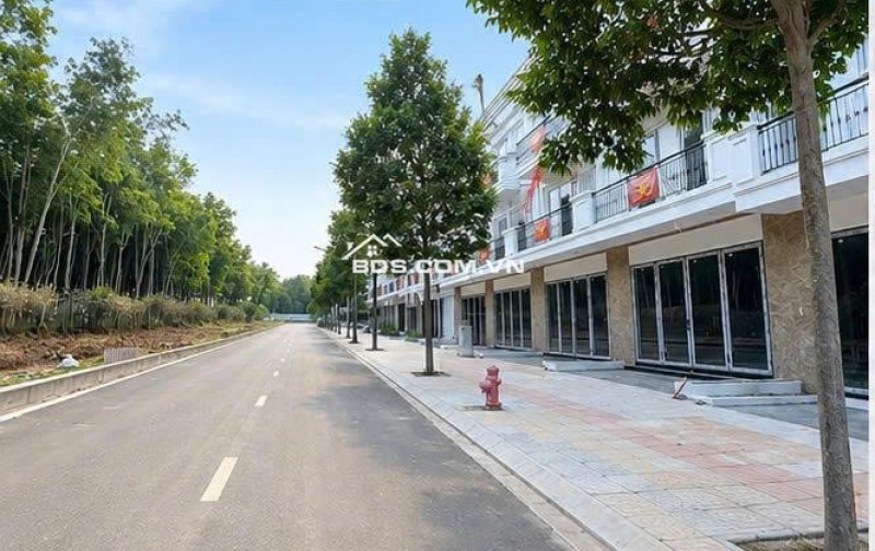 Nhà phố khu đô thị Ân Phú, măt tiền Hà Huy Tập, vị trí đẹp, KD tốt.