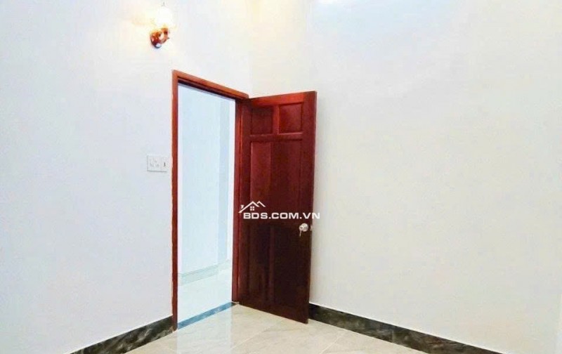  BÁN GẤP NHÀ CẤP 4 TÂN PHÚ TRUNG, CỦ CHI – SỔ HỒNG RIÊNG CHỈ 790 TRIỆU