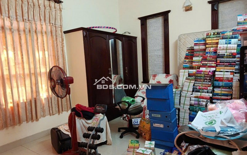 BÁN NHÀ 15/2A (SỐ CŨ 19) NGUYỄN BỈNH KHIÊM, P.VŨNG TÀU, HOÀN CÔNG 224M2. LH:0982230297