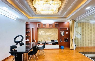 Ngay Emart Phan Huy Ích có nhà đẹp 5 lầu ngang 6.5m 104m2 đi bộ tới ST chỉ 13.X tỷ