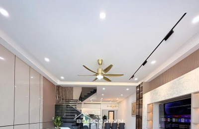 Bán Nhà View Biển Gần Mikazuki – 4 Tầng – Trần Bích San