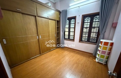 NHÀ Ở ĐỐNG ĐA CẦN BÁN 35M² + 4 TẦNG - XUNG QUANH THÔNG THOÁNG