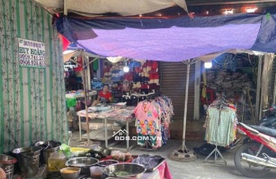Nhà Ngay Chợ Phường 18 - Hoàng Ngọc Phách Tân Phú - Hẻm Xe Hơi 6.8 Tỷ