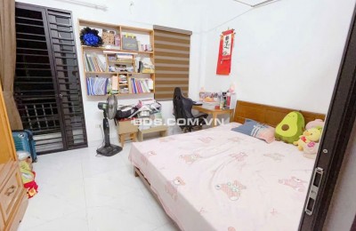  BÁN NHÀ 3 TẦNG VIỆT HOÀ Ô TÔ VÀO NHÀ – GIÁ CHỈ 2,35 TỶ .