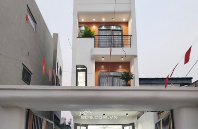 BÁN NHÀ ĐẸP 3.2 TỶ 3 TẦNG 96M2 CÓ SÂN Ô TÔ NGÕ ĐƯỜNG THÁI BÌNH