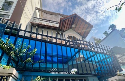 BÁN NHÀ P.1 QUẬN 8 – GẦN CẦU NGUYỄN VĂN CỪ – 3 TẦNG – 52M² – NHỈNH 5 TỶ- LH 0784968131