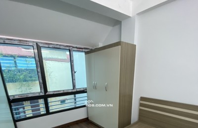 Cho thuê Căn Chung cư mini 1N1K tại ngõ 116 Phan Kế Bính, Cống Vị, Ba Đình. Chỉ 6.5tr